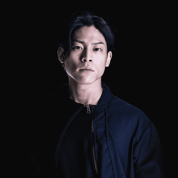 西 遼太郎監督